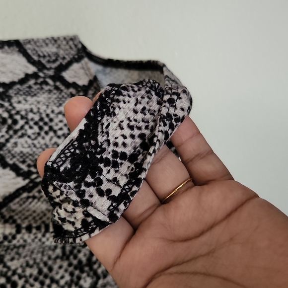 Bodysuit - Picture 5 of 7